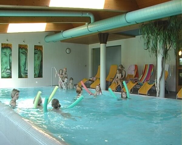 Indoor Pool im Hotel Schicklberg in Oberösterreich